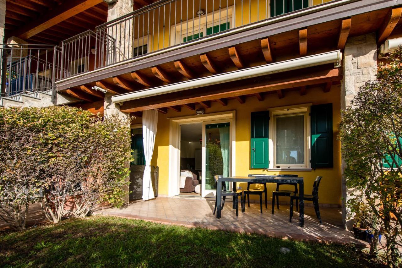 Di Garda A 300m - House In Manerba *