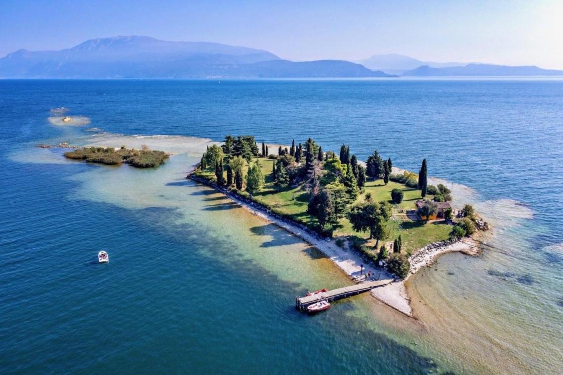 Di Garda A 300m - House In Manerba Holiday home